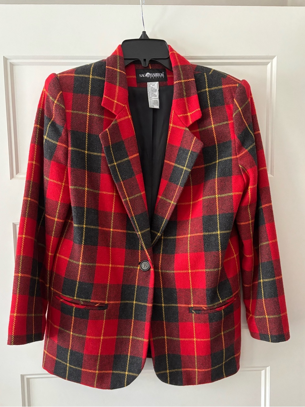 Sag Harbor Red and Black Plaid Single-Button Blazer